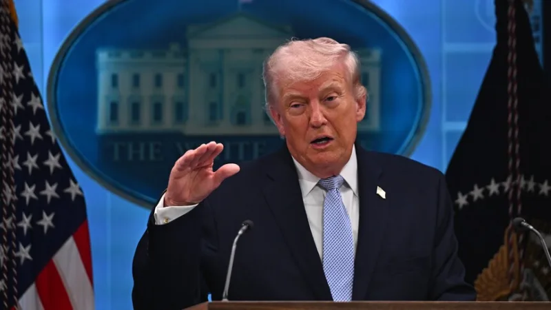 JAV Tarptautinis prekybos teismas pripažino, kad D. Trumpo įvesti pasauliniai muitai prieštarauja įstatymams